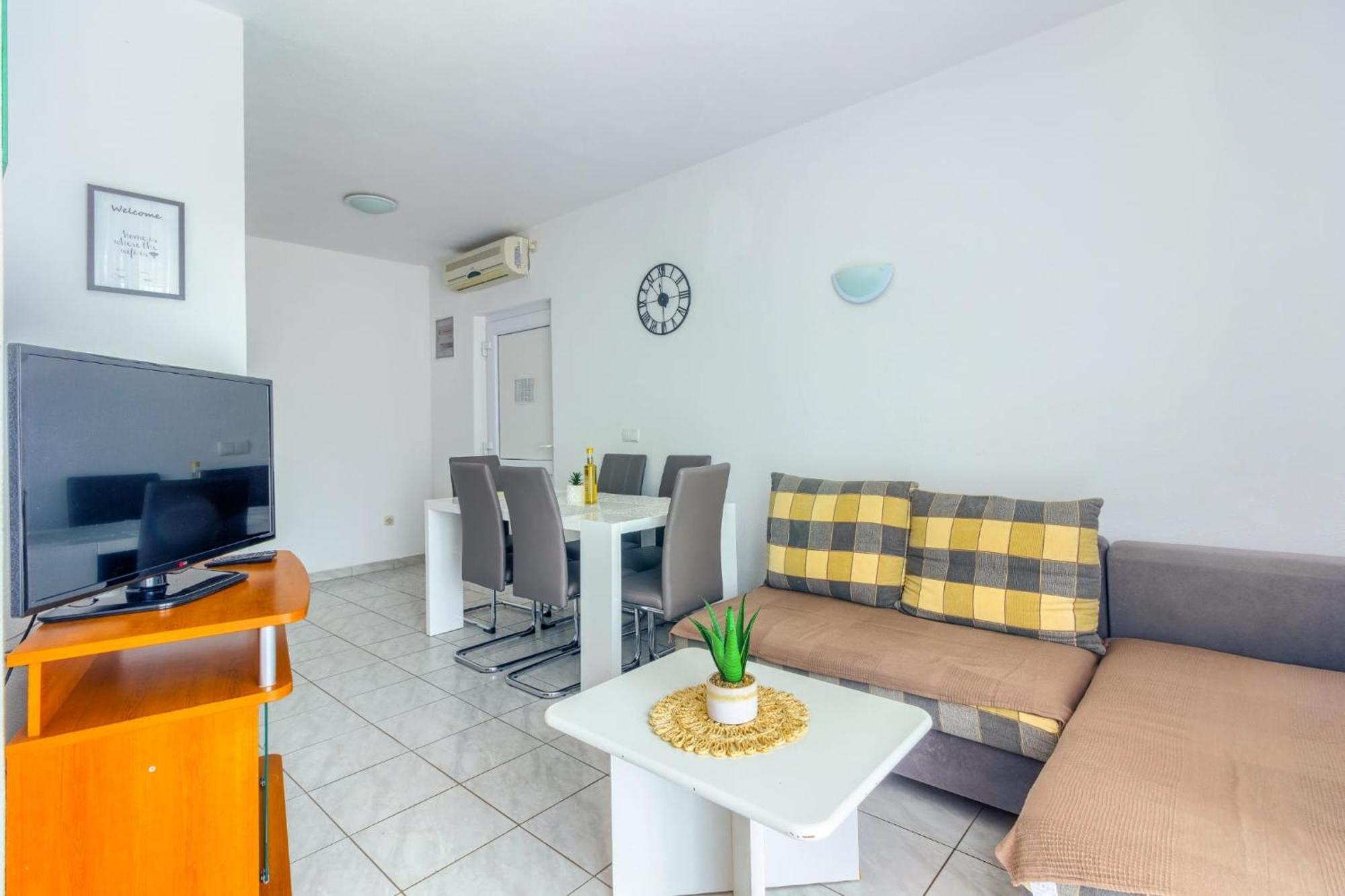 Ann Apartment Марина Екстериор снимка
