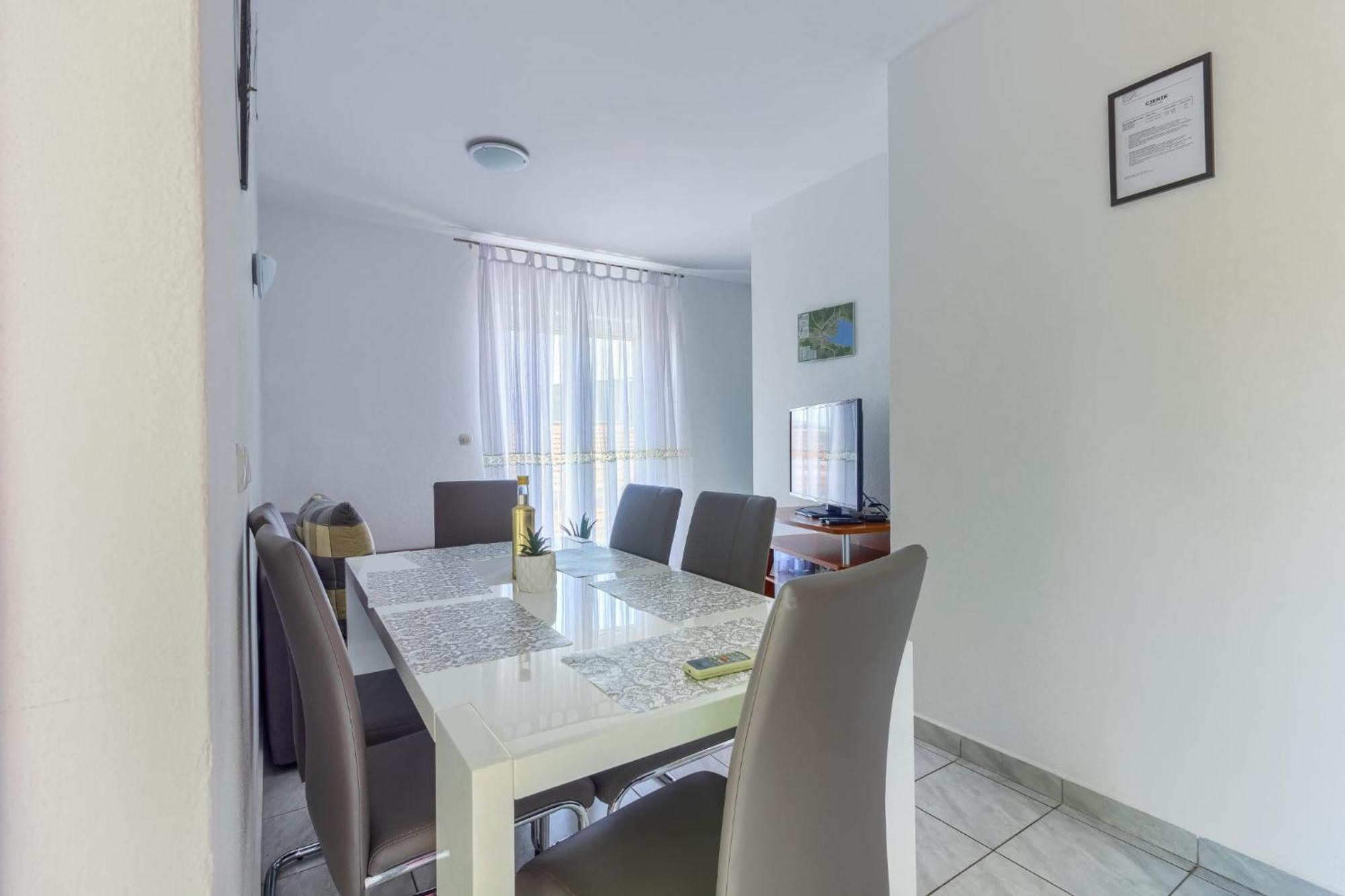 Ann Apartment Марина Екстериор снимка